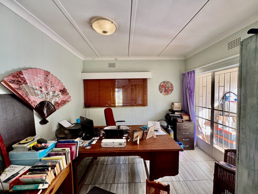 5 Bedroom Property for Sale in Potchefstroom North West